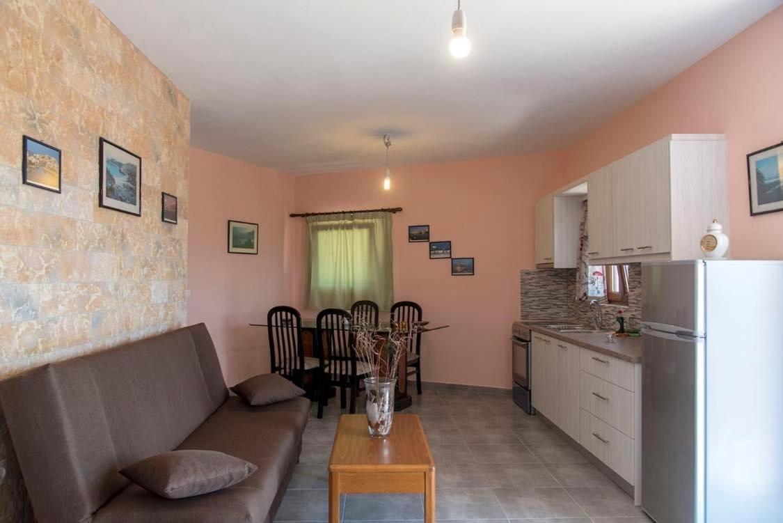 Villa Pelegrines V. à Palekastro Extérieur photo